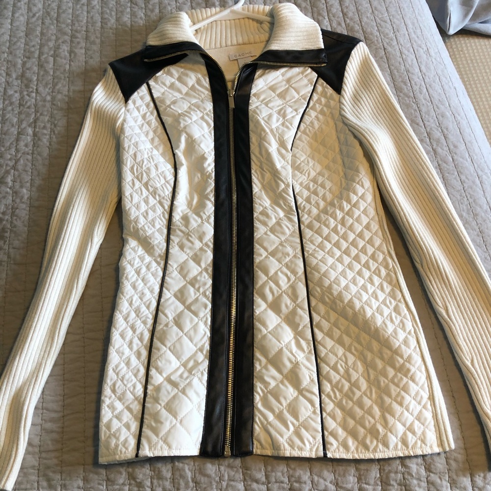 Cache sweater / jacket